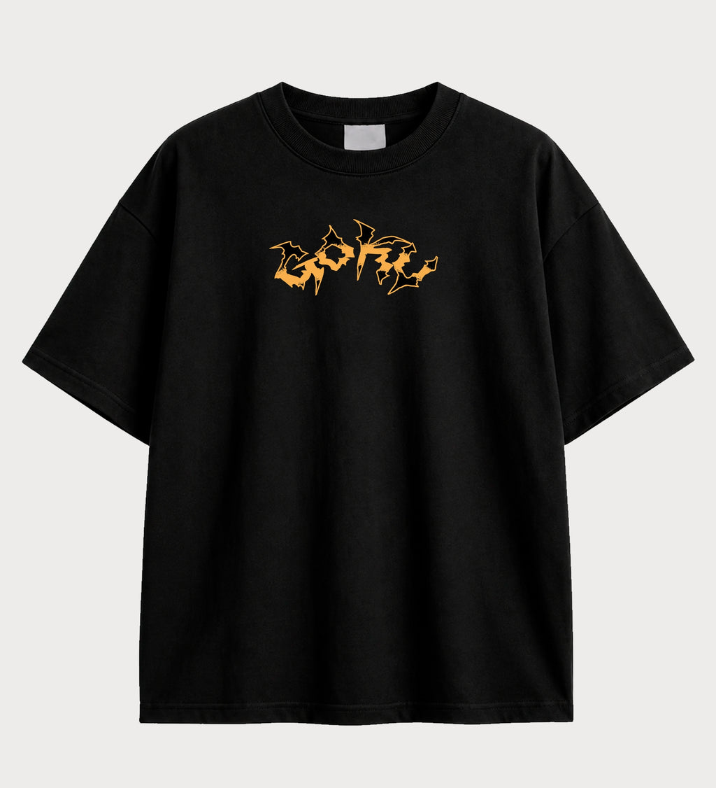 Camiseta oversized Goku Super Saiyajin 4 GT – frente, cor preta
